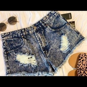 New Mid-Waist Ripped Denim Shorts. With Tags. Size 29.